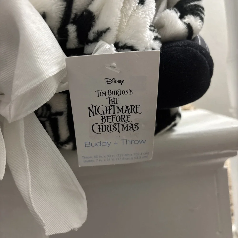 Nightmare Before Christmas Jack Skellington Holiday Pillow Buddy & Throw Blanket